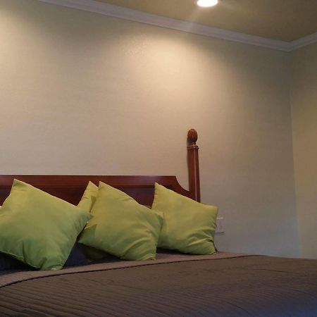 Travel Inn Оакланд Экстерьер фото